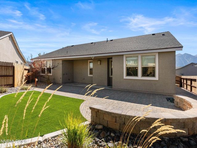 744 E Cottage Loop, Gardnerville, NV 89460