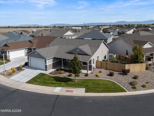 744 E Cottage Loop, Gardnerville, NV 89460