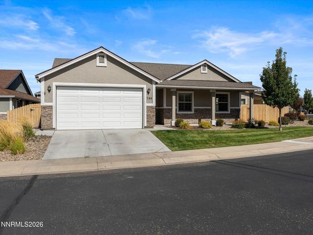 744 E Cottage Loop, Gardnerville, NV 89460