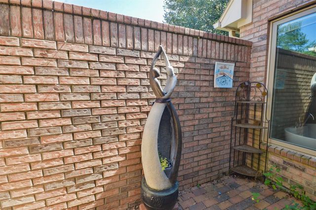 4510 Elmstone Court, Houston, TX 77345