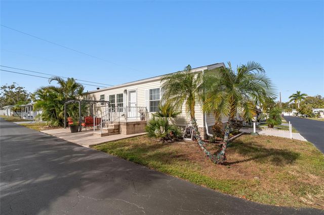 5800 29TH WAY N 23, St Petersburg, FL 33714