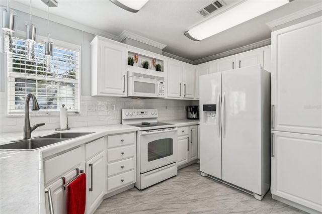 5800 29TH WAY N 23, St Petersburg, FL 33714