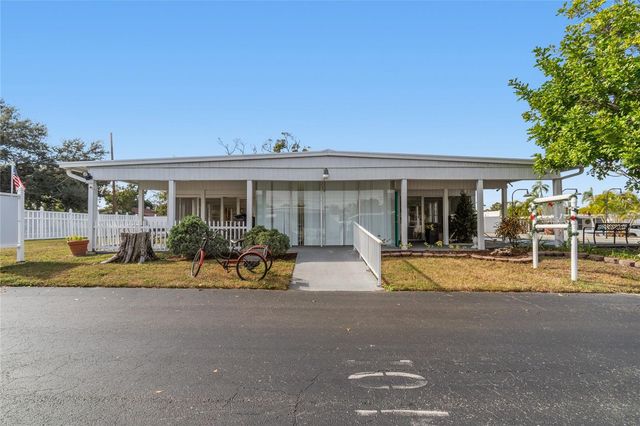 5800 29TH WAY N 23, St Petersburg, FL 33714