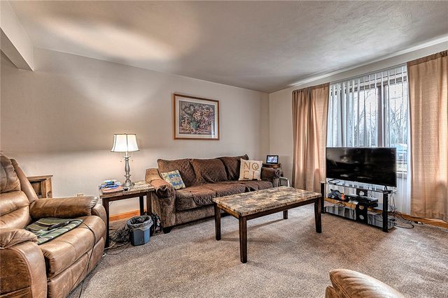 392 Longs Road, Unity Twp, PA 15650