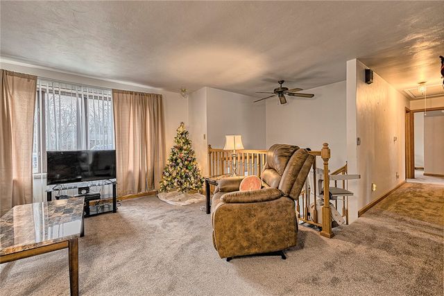 392 Longs Road, Unity Twp, PA 15650