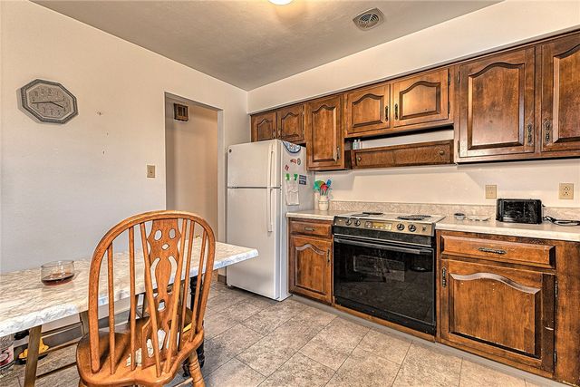 392 Longs Road, Unity Twp, PA 15650