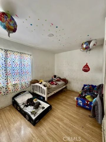 904 E Stockton, Compton, CA 90221