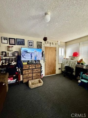 904 E Stockton, Compton, CA 90221