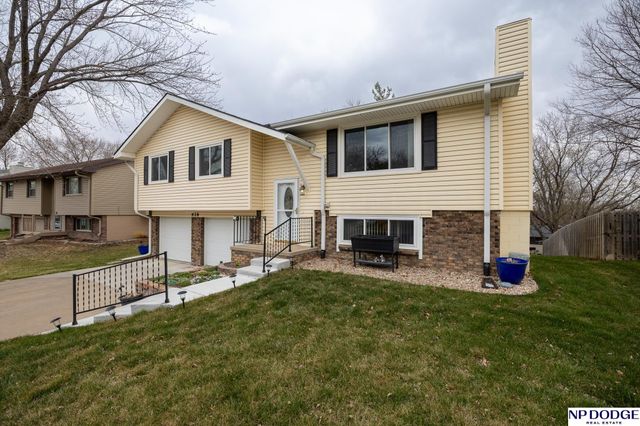 816 W Godfrey Drive, Lincoln, NE 68521