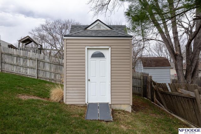 816 W Godfrey Drive, Lincoln, NE 68521