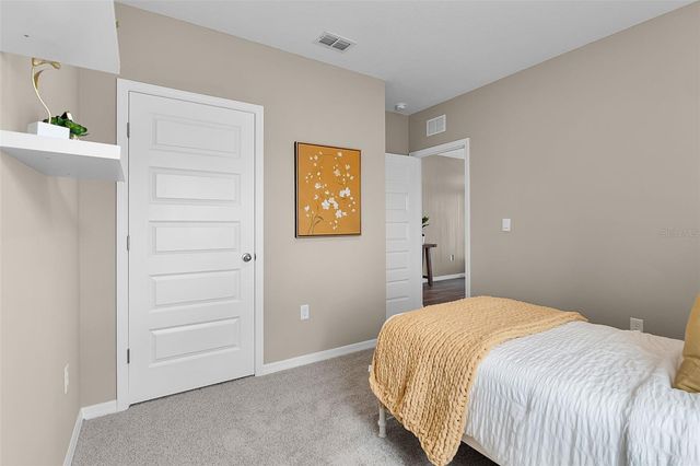 4215 FENNEC FOX WAY, Lakeland, FL 33810