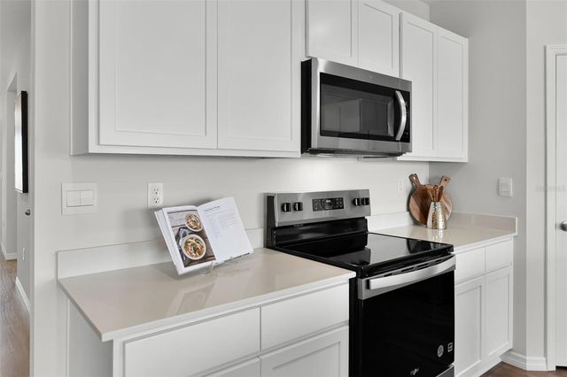 4215 FENNEC FOX WAY, Lakeland, FL 33810