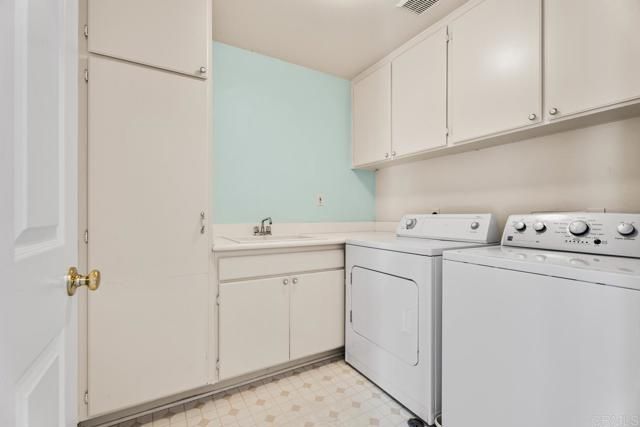 1959 Oxford Court, Vista, CA 92081