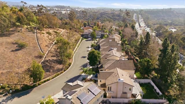 1959 Oxford Court, Vista, CA 92081