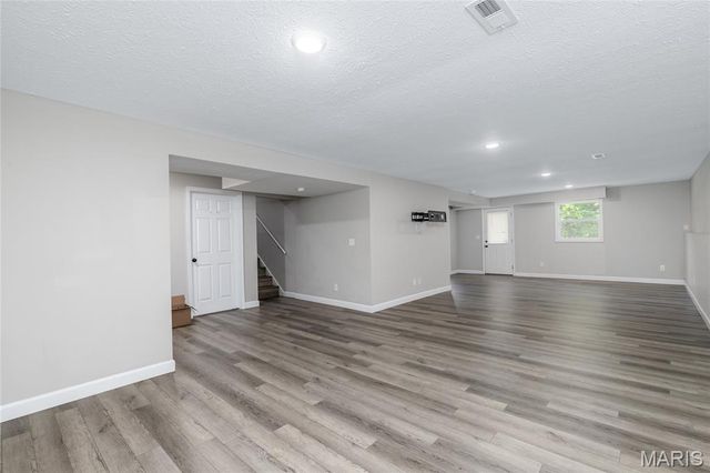 1718 Sanders Road, Waynesville, MO 65583