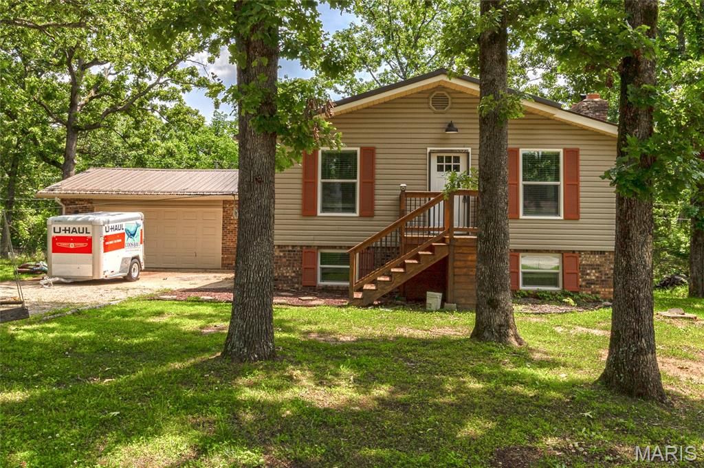 1718 Sanders Road, Waynesville, MO 65583