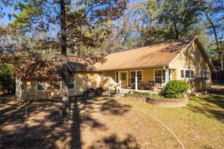 111 King James, Scroggins, TX 75480