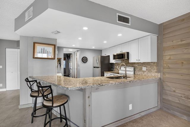 1605 S Us Highway 1 D105, Jupiter, FL 33477