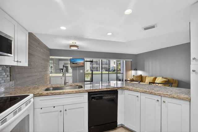 1605 S Us Highway 1 D105, Jupiter, FL 33477