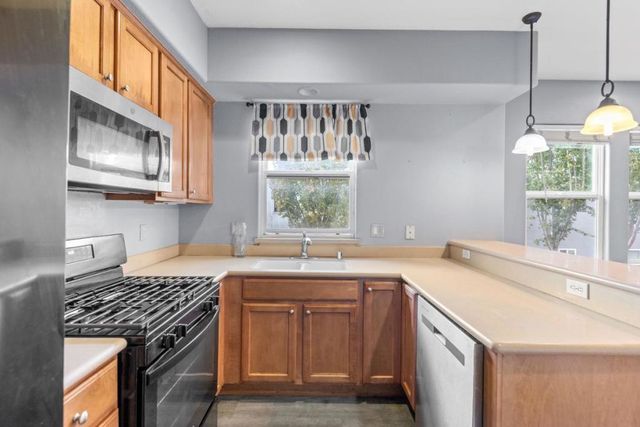 2872 10th Street, San Pablo, CA 94806