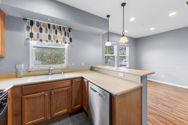 2872 10th Street, San Pablo, CA 94806