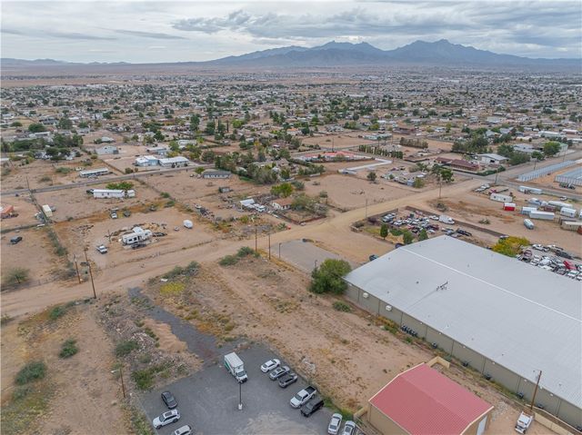 4305 N Sierra Road, Kingman, AZ 86409