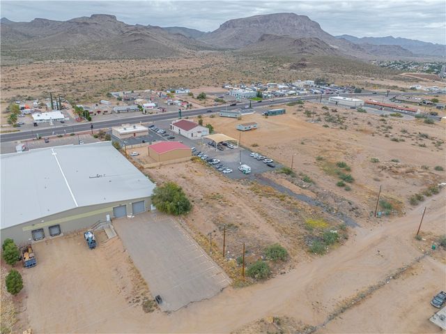 4305 N Sierra Road, Kingman, AZ 86409