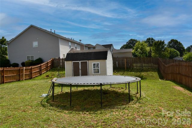9007 Goldfields Drive, Charlotte, NC 28227