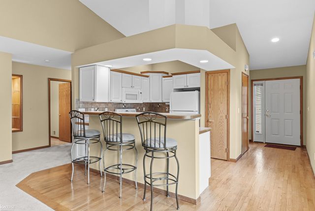 149 Creekwood Circle, Linden, MI 48451