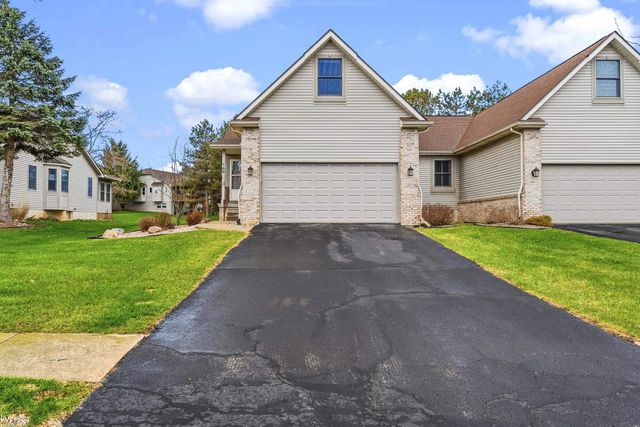 149 Creekwood Circle, Linden, MI 48451