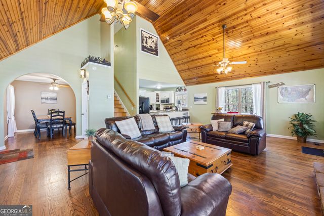 345 Wilfar Strasse, Helen, GA 30545