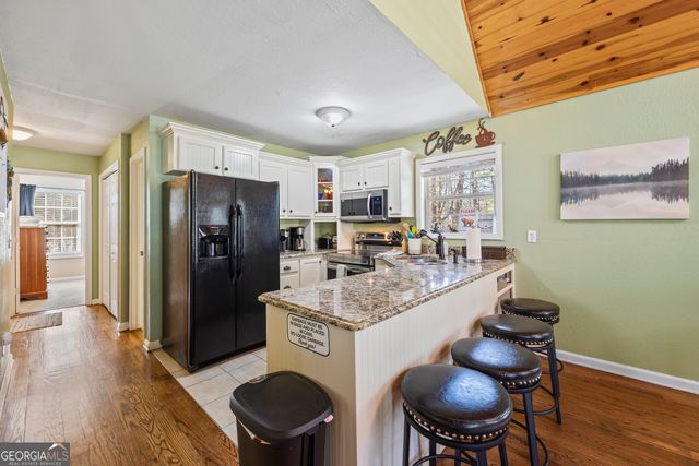 345 Wilfar Strasse, Helen, GA 30545