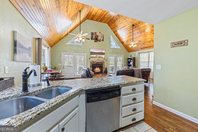 345 Wilfar Strasse, Helen, GA 30545