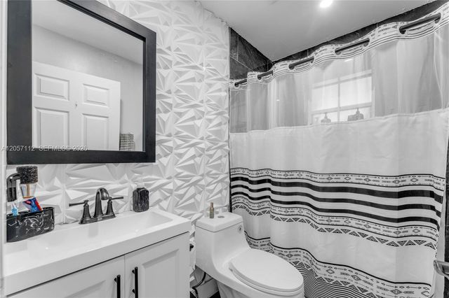 14316 SW 159th Terrace, Miami, FL 33177