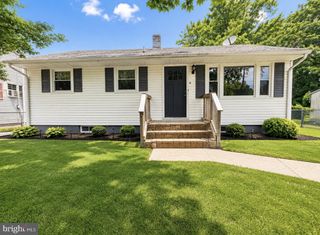 207 PLATT AVE, Wrightstown, NJ 08562