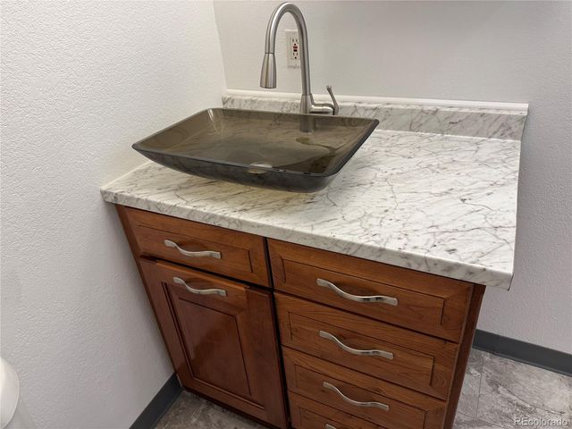 992 S Dearborn Way 7, Aurora, CO 80012