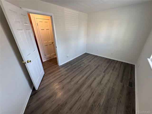 992 S Dearborn Way 7, Aurora, CO 80012