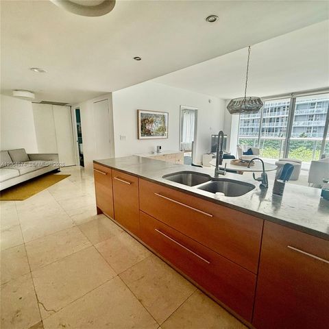 475 Brickell Ave 1609, Miami, FL 33131