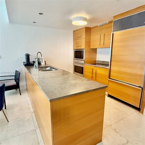 475 Brickell Ave 1609, Miami, FL 33131