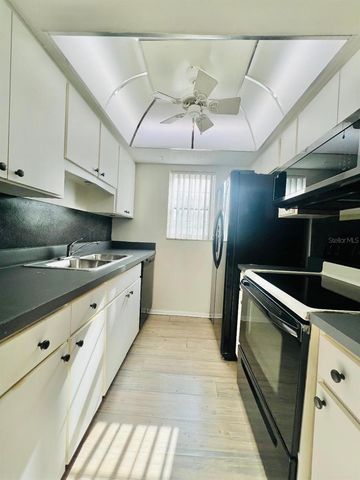 4611 W NORTH B STREET 125, Tampa, FL 33609