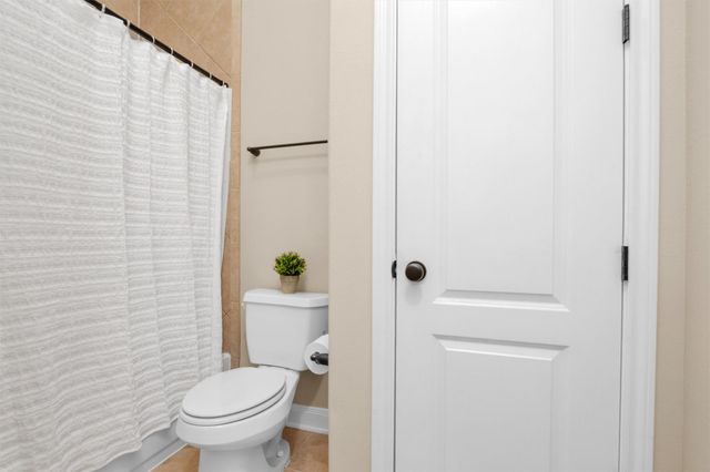 123 Del Monte Pines Drive, Montgomery, TX 77316