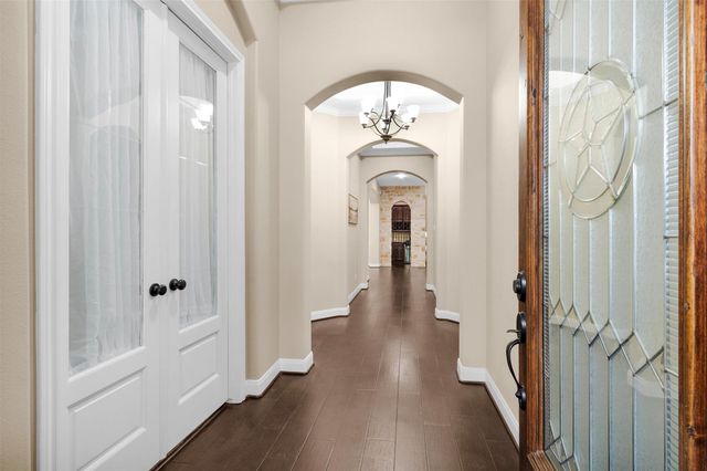 123 Del Monte Pines Drive, Montgomery, TX 77316