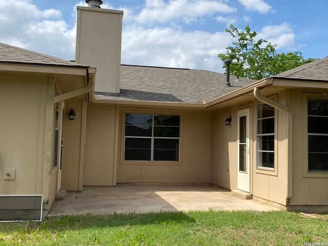 5842 SPRING VLY, San Antonio, TX 78247