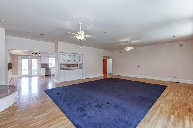 4715 E Copper Avenue, Clovis, CA 93619