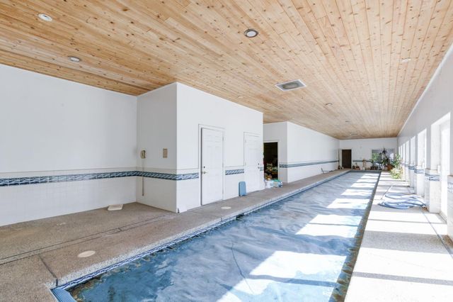 4715 E Copper Avenue, Clovis, CA 93619