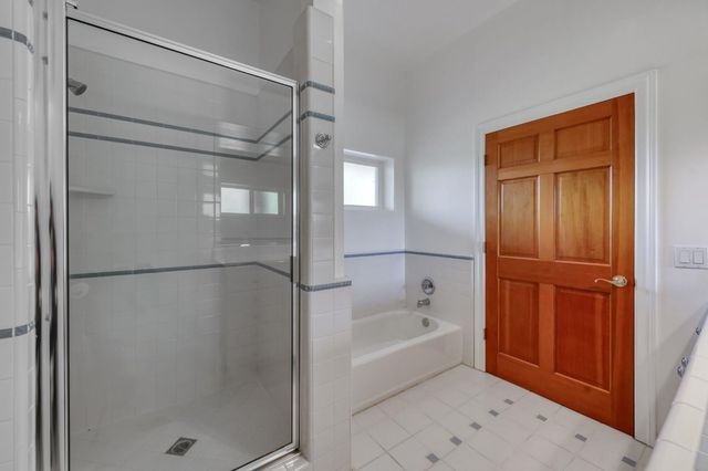 4715 E Copper Avenue, Clovis, CA 93619