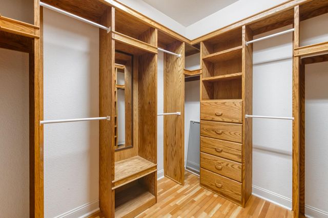 4715 E Copper Avenue, Clovis, CA 93619