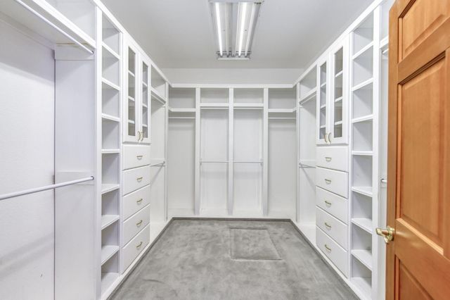 4715 E Copper Avenue, Clovis, CA 93619