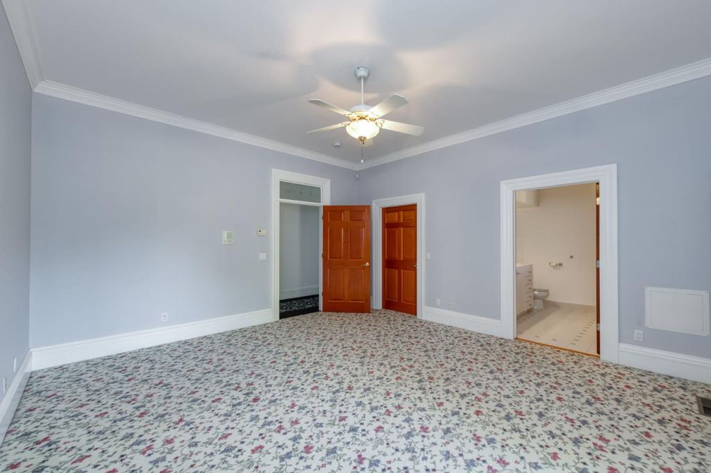 Image 56 of property listing at 4715 E Copper Avenue, Clovis, CA 93619