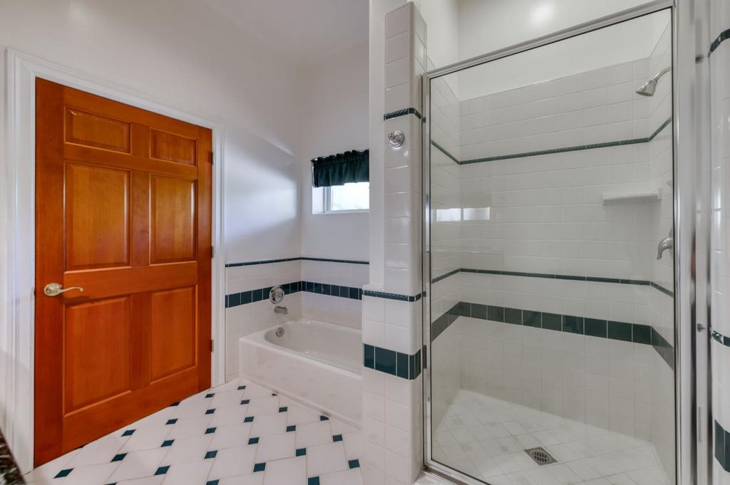 Image 62 of property listing at 4715 E Copper Avenue, Clovis, CA 93619